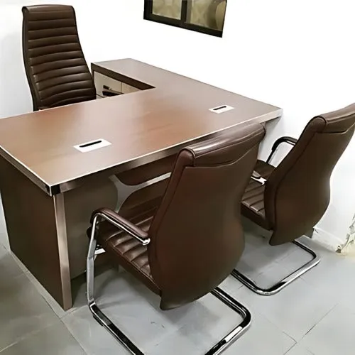 1.6Mtr Office Desk   Leather chairs-909A