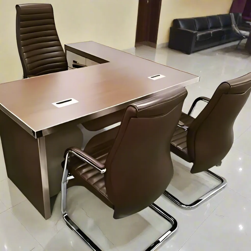 1.6Mtr Office Desk   Leather chairs-909A