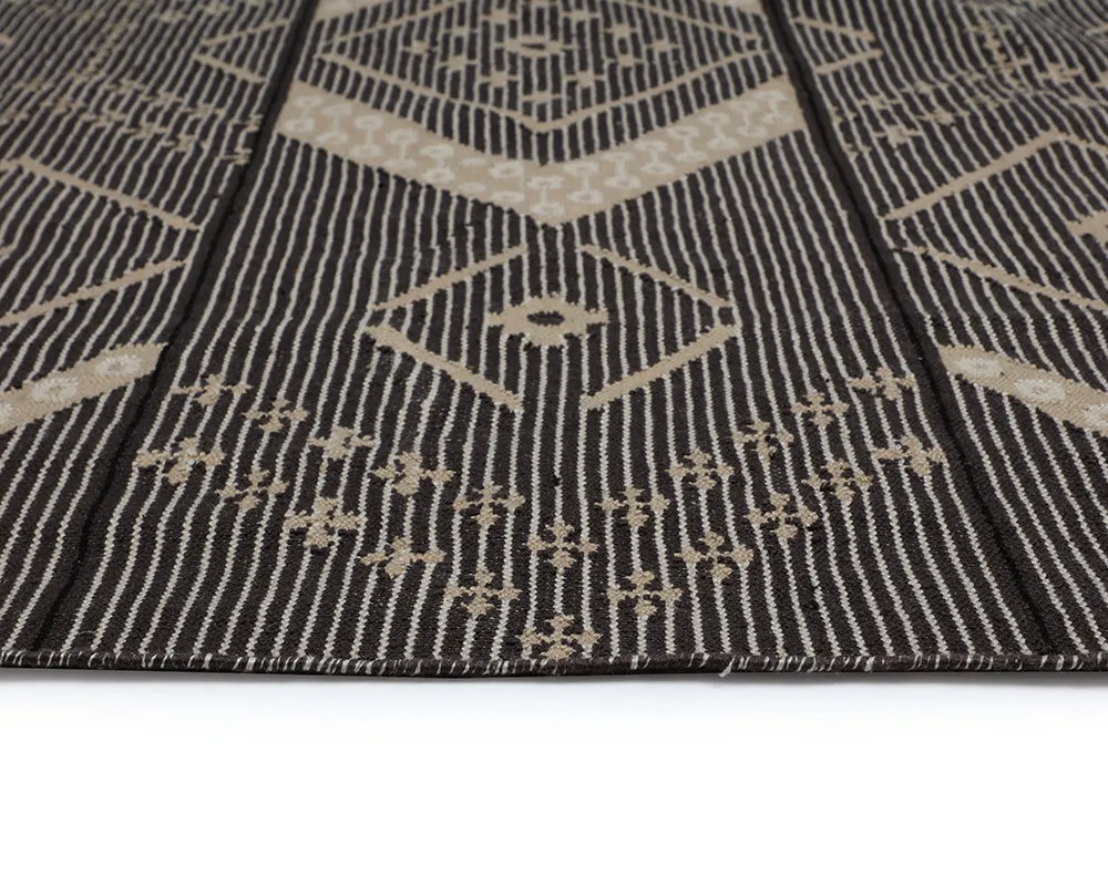 Asana Hand-woven Rug