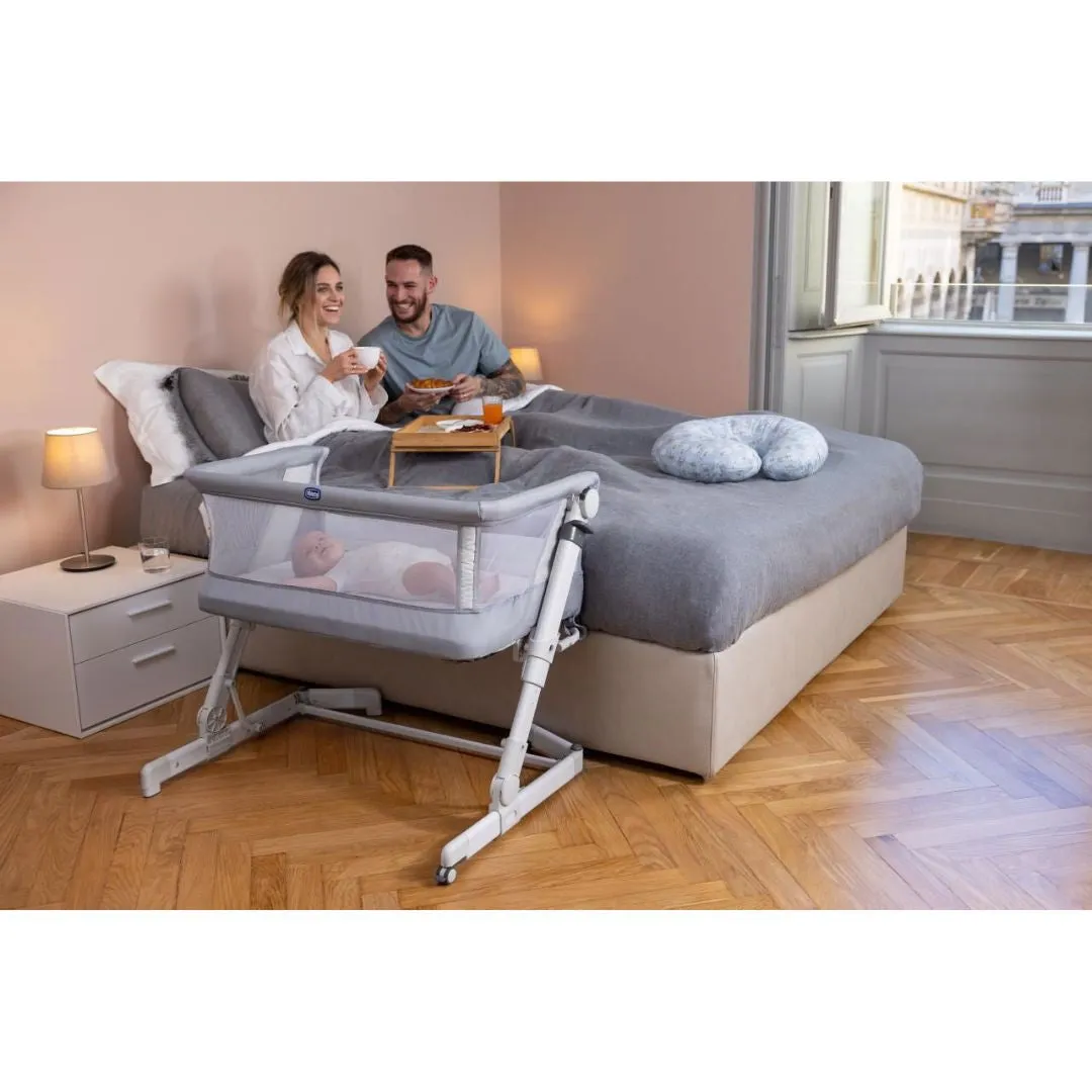 Chicco Next2Me Pop Up Co-Sleeping Crib (Newborn to 9kg)