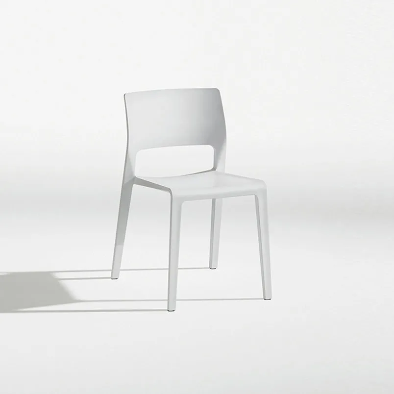 Juno Chair 2