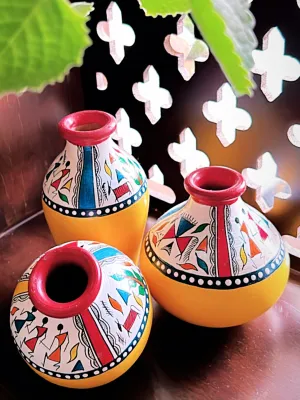 KalaTree Terracotta Decorative Pots Vases for Home Décor — Earthenware Hand Painted Miniature Pots Artifacts for Living Room | Vibrant Mustard : Warli